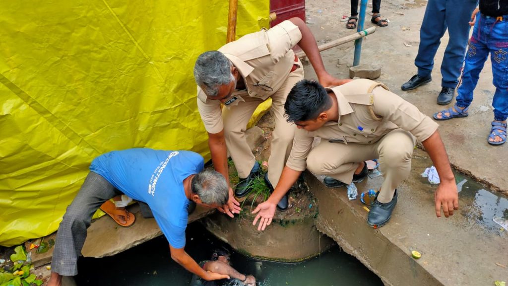 नाले में मिला 34 वर्षीय युवक का शव