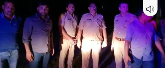 थाना कोसीकला पुलिस एसओजी टीम की बदमाशों से हुई मुठभेड़