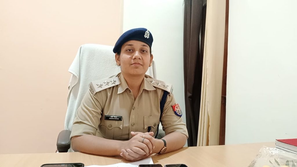 प्रज्ञा पाठक ने संभाला पुलिस क्षेत्राधिकारी गरौठा का कार्यभार