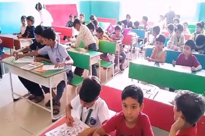कानपुर देहात शिक्षा के स्तर को बेहतर करने को लेकर आयोजित हुई प्रतियोगिता