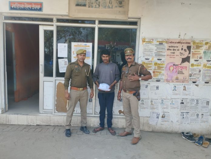 जैत पुलिस द्वारा एक नफर अभियुक्त को मय 500 ग्राम नशीला पदार्थ गाँजा के साथ किया गिरफ्तार