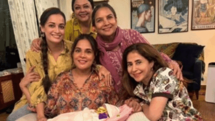 Richa Chadha Baby Joy: हाल ही में, बॉलीवुड अभिनेत्री shabana azmi, dia mirza, Tanvi Azmi,और Urmila Matondkar, richa chadha से मिलने उनकी नवजात बेटी को देखने पहुंचीं। ऋचा ने 16 जुलाई को एक बच्ची को जन्म दिया