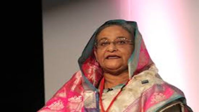 Sheikh Hasina Last-minute Escape: शेख हसीना का नाटकीय आखिरी मिनट का भागना गणभवन निवास से बांग्लादेश विरोधों के बीच