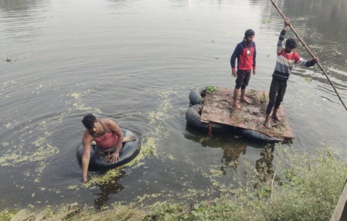 दोस्तों से शर्त लगाना पड़ा महंगा, तालाब में डूबने से हुई युवक की मौत