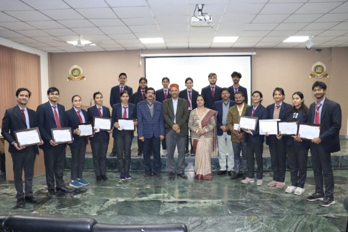 G.L. Bajaj students showed creativity on mathematics, Prachi stood first in poster-speech competition and Kavya stood first in power point presentation.