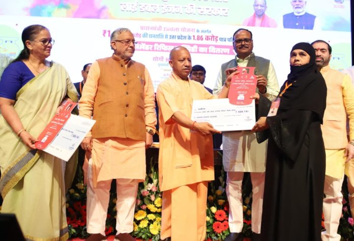 Free gas cylinders distributed under Prime Minister Ujjwala Yojana